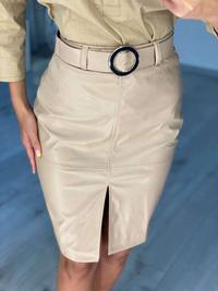 Женская классическая юбка впереди с разрезом эко кожа 